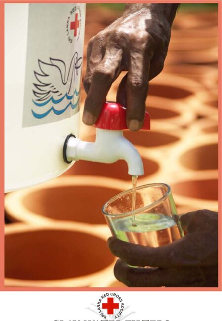 Clay water filter red cross img 0.jpg