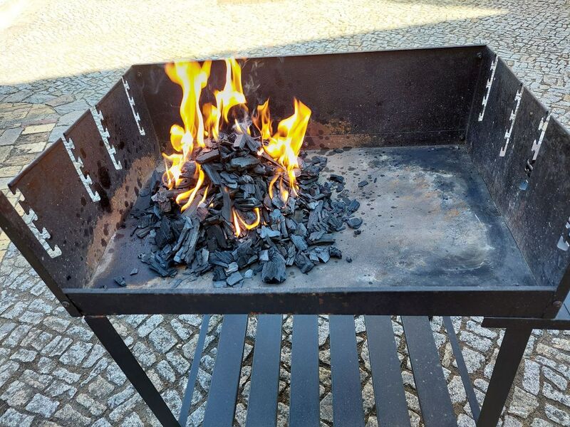 Datei:Grillen001.jpg