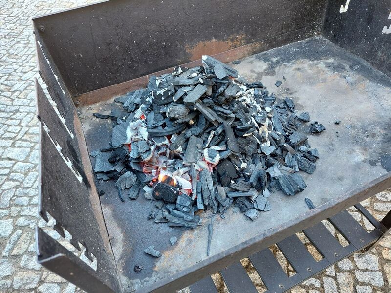 Datei:Grillen002.jpg
